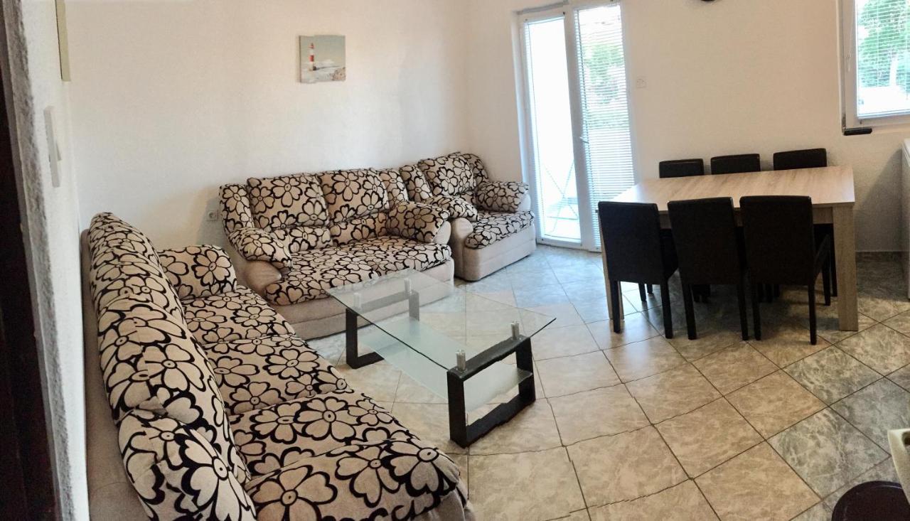 Apartmani Nerko Pag Town Dış mekan fotoğraf